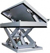Стол подъемный стационарный 800 кг 438-1570 мм SPT800 с опрокидывающейся платформой